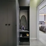 Апартаменты 2 1 Fully Equipped Air Conditioned In Taksim Square Стамбул