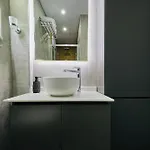 2 1 Fully Equipped Air Conditioned In Taksim Square Апартаменты *