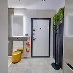 Апартаменты 2 1 Fully Equipped Air Conditioned In Taksim Square *