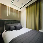 2 1 Fully Equipped Air Conditioned In Taksim Square Апартаменты *