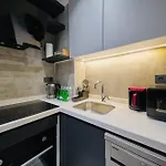 Апартаменты 2 1 Fully Equipped Air Conditioned In Taksim Square *