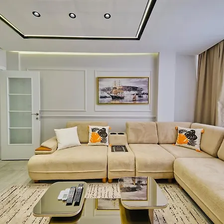 2 1 Fully Equipped Air Conditioned In Taksim Square *