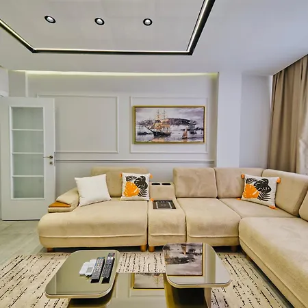 2 1 Fully Equipped Air Conditioned In Taksim Square * Estambul